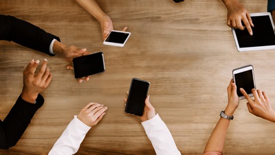 movo PCサイト→スマホサイト自動変換